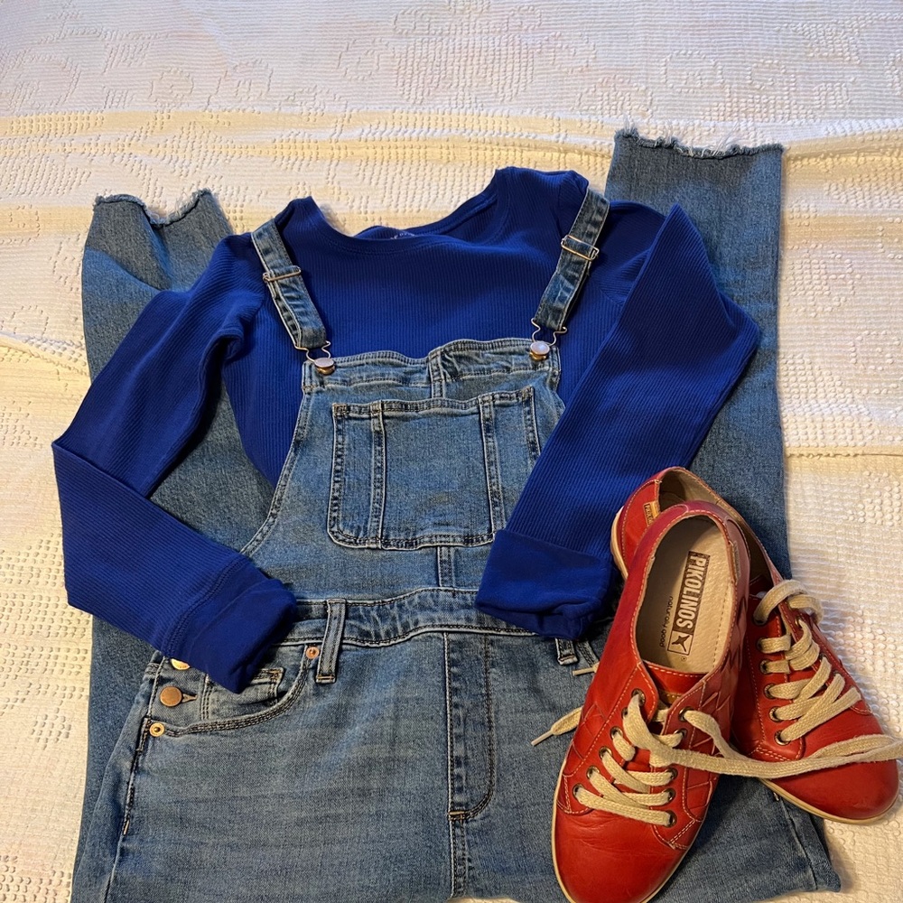 Universal Threads OVERALLS